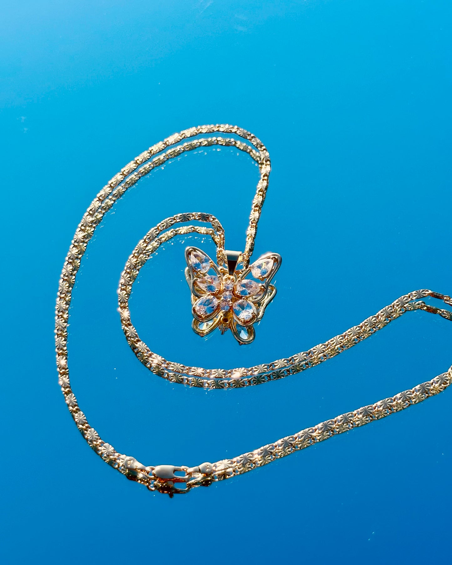 🦋 Crystal Butterfly Necklace