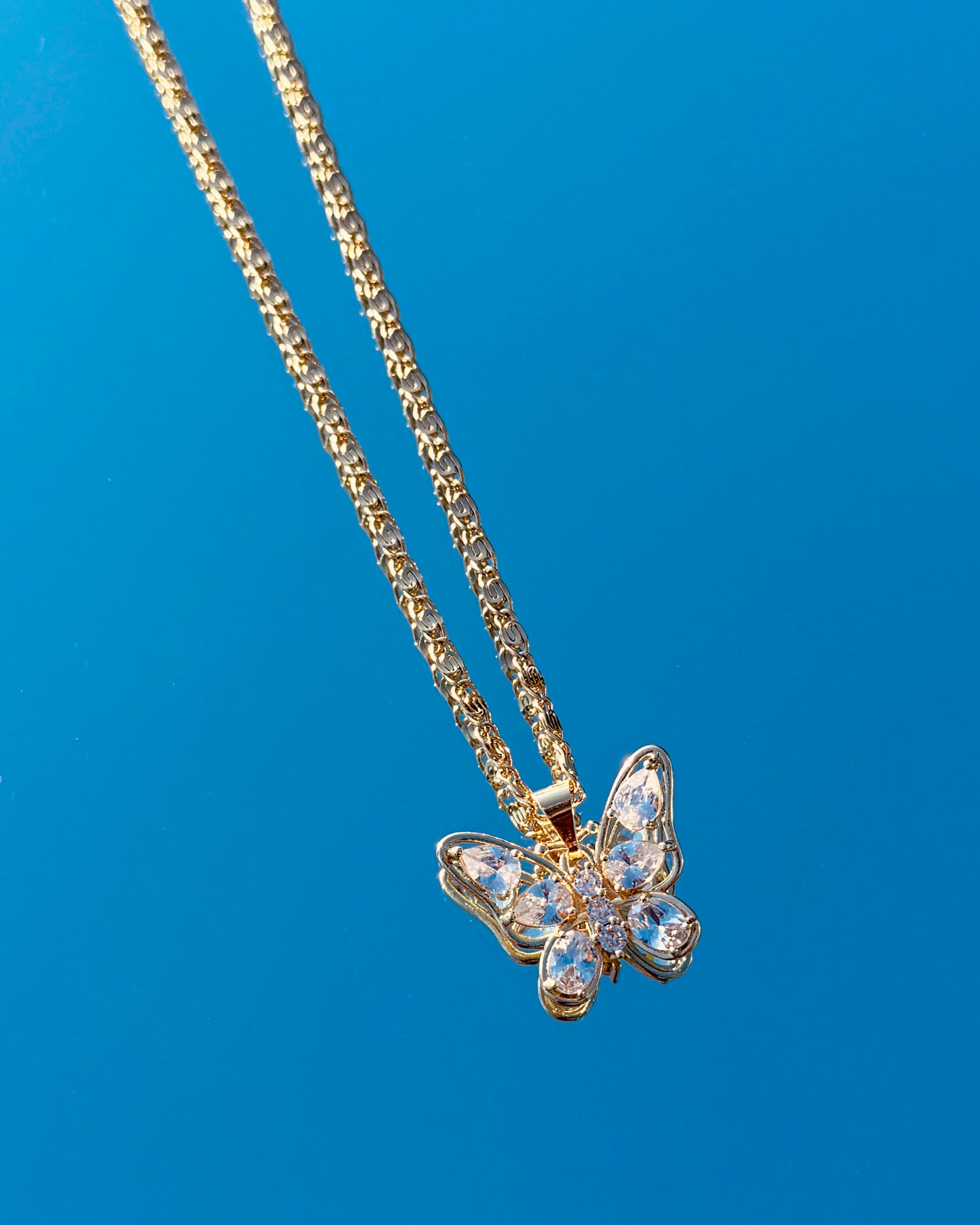 🦋 Crystal Butterfly Necklace